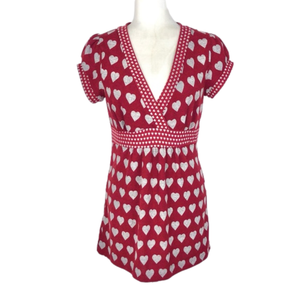 L8teR red heart soft knit top